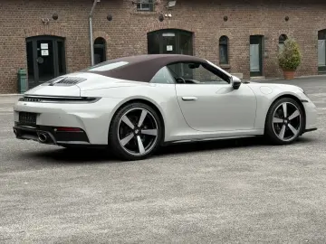 PORSCHE 992 911 Carrera Cabriolet SPORTDESIGN-SPORTABGAS