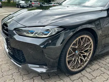BMW M4 Coupe xDrive Competition  M Performance Parts
