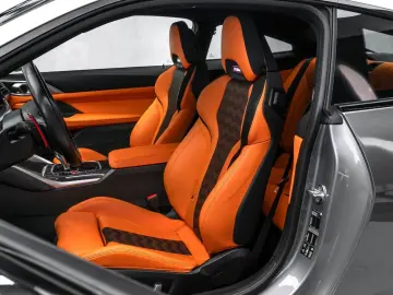 BMW M4 Coupe xDrive Competition Laser HK