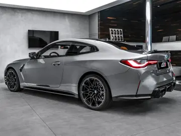 BMW M4 Coupe xDrive Competition Laser HK