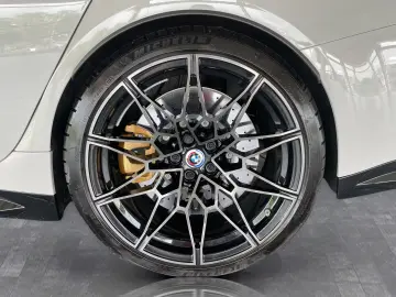 BMW M3 Competition M xDrive Limousine Harman K