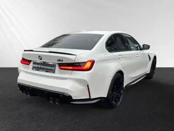 BMW M3 Competition M xDrive  FrozenBrillant-White
