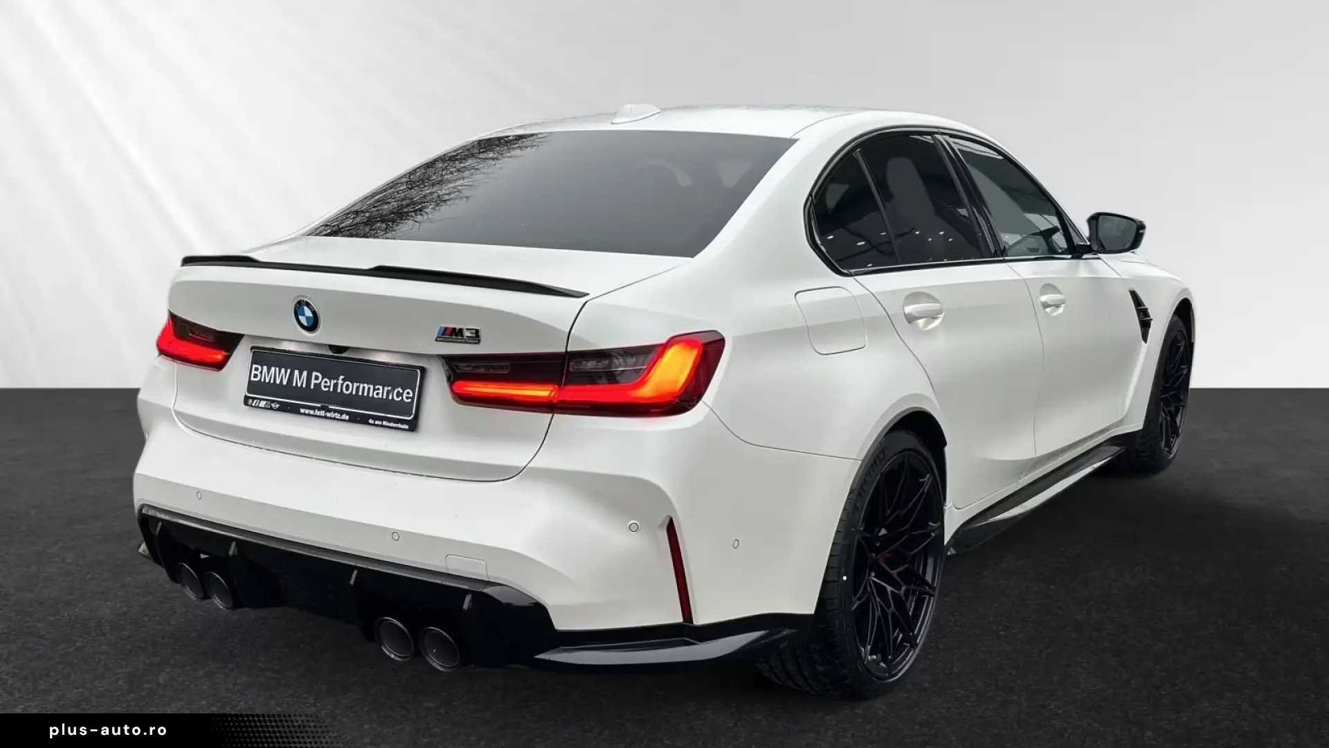 BMW M3 Competition M xDrive  FrozenBrillant-White