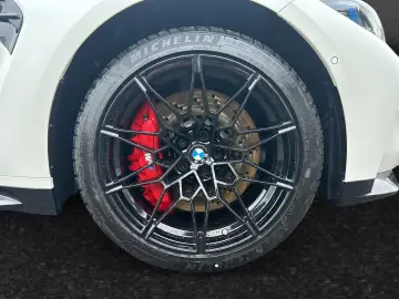 BMW M3 Competition M xDrive  FrozenBrillant-White