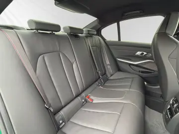 BMW M3 Competition M xDrive DA-Prof. Harman Kardon