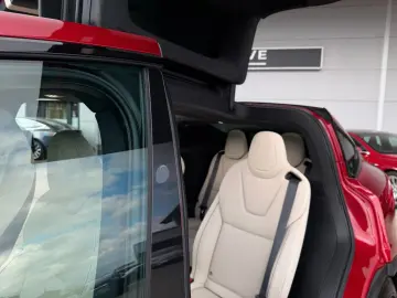 TESLA MODEL X PLAID HW4    6 LOCURI - LIVRARE RAPIDA!