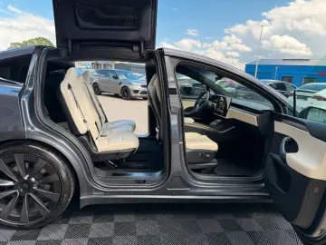 TESLA MODEL X PALLADIUM   7 LOCURI - LIVRARE RAPIDA!