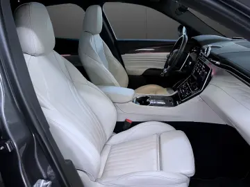 MASERATI Grecale  Modena - LIVRARE RAPIDA!