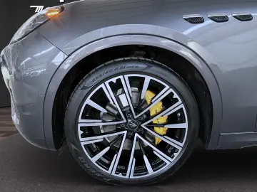 MASERATI Grecale  Modena - LIVRARE RAPIDA!