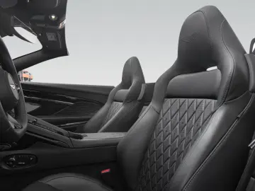 ASTON MARTIN DB12 Volante - LIVRARE RAPIDA!
