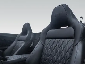 ASTON MARTIN DB12 Volante - LIVRARE RAPIDA!