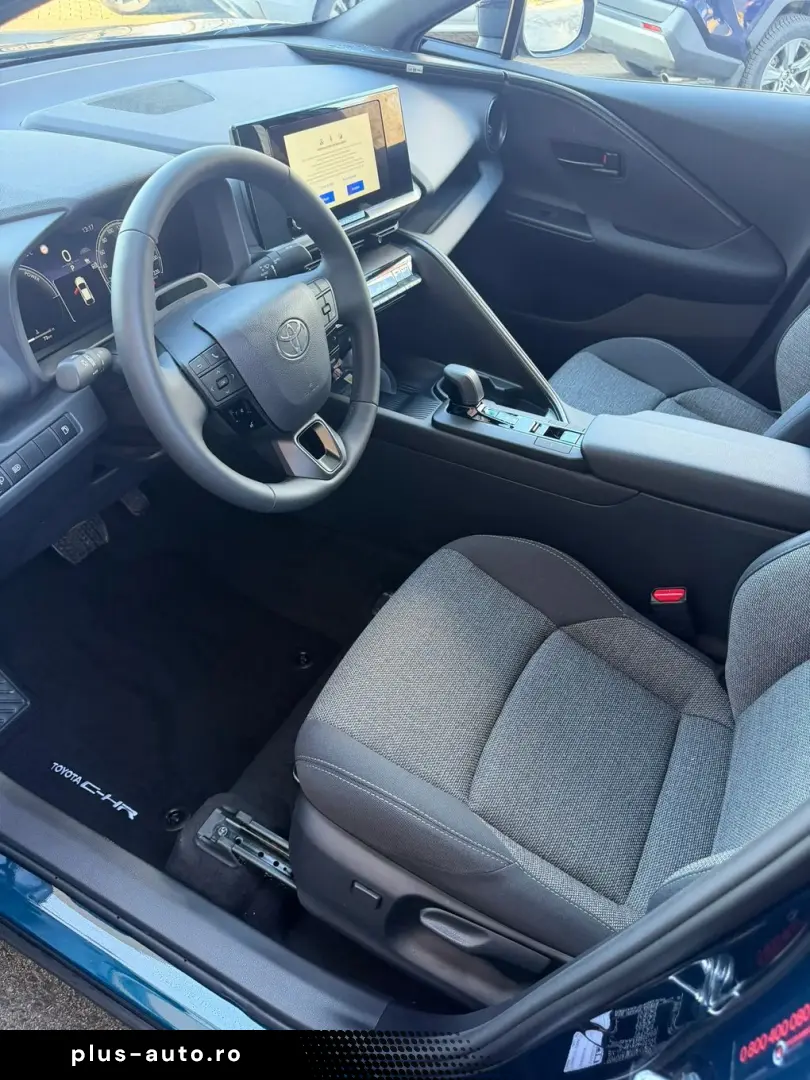 Toyota C-HR MY25 2.0 HEV 180 CP 4x2 CVT Dynamic