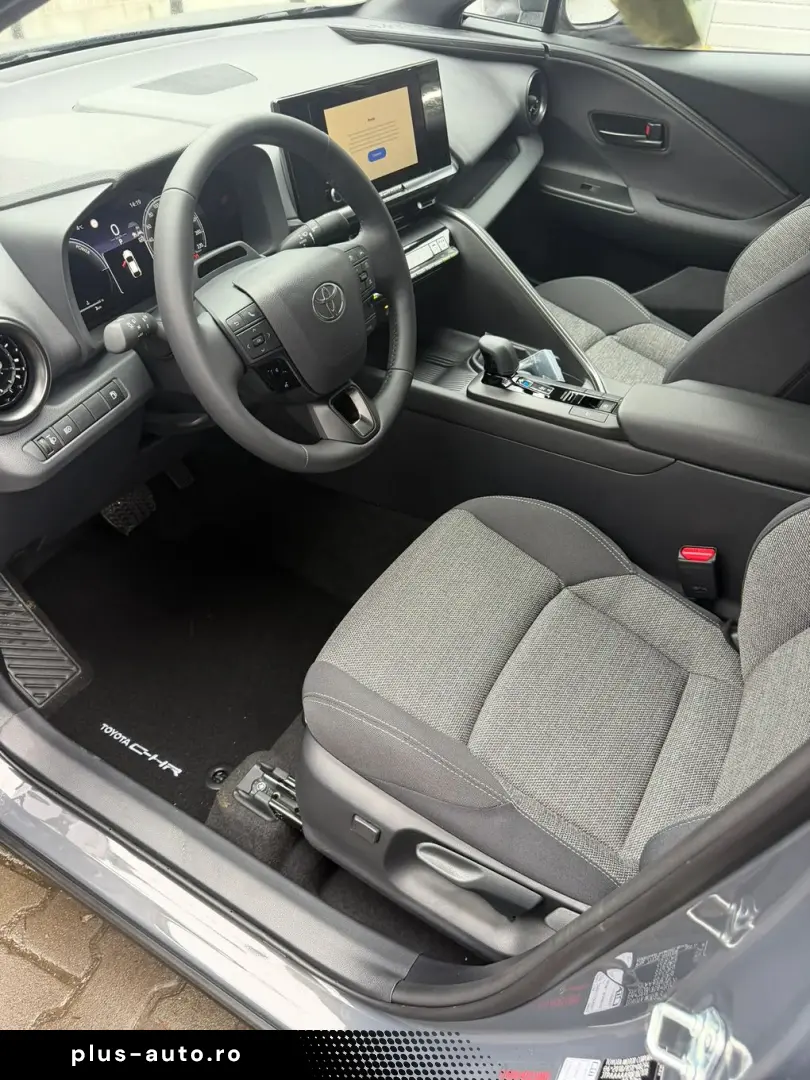 Toyota C-HR MY25 1.8 HEV 140 CP 4x2 CVT Dynamic