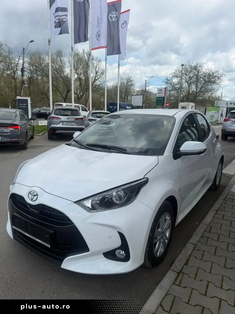 Toyota Yaris 5usi hatchback 1.5 Hybrid Active HYB Auto