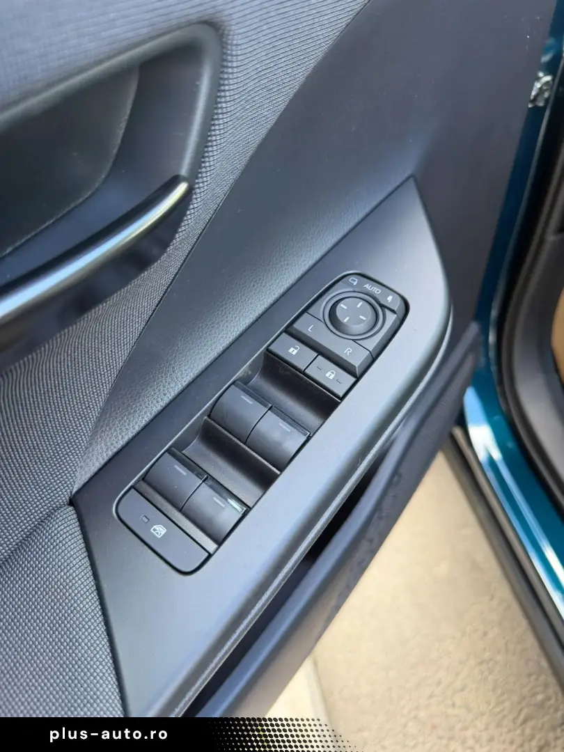 Toyota C-HR MY26 1.8 HEV FWD Dynamic
