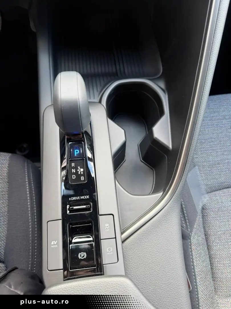 Toyota C-HR MY26 1.8 HEV FWD Dynamic
