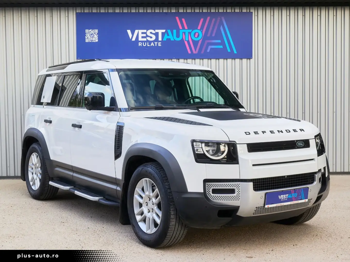 Land-Rover Defender