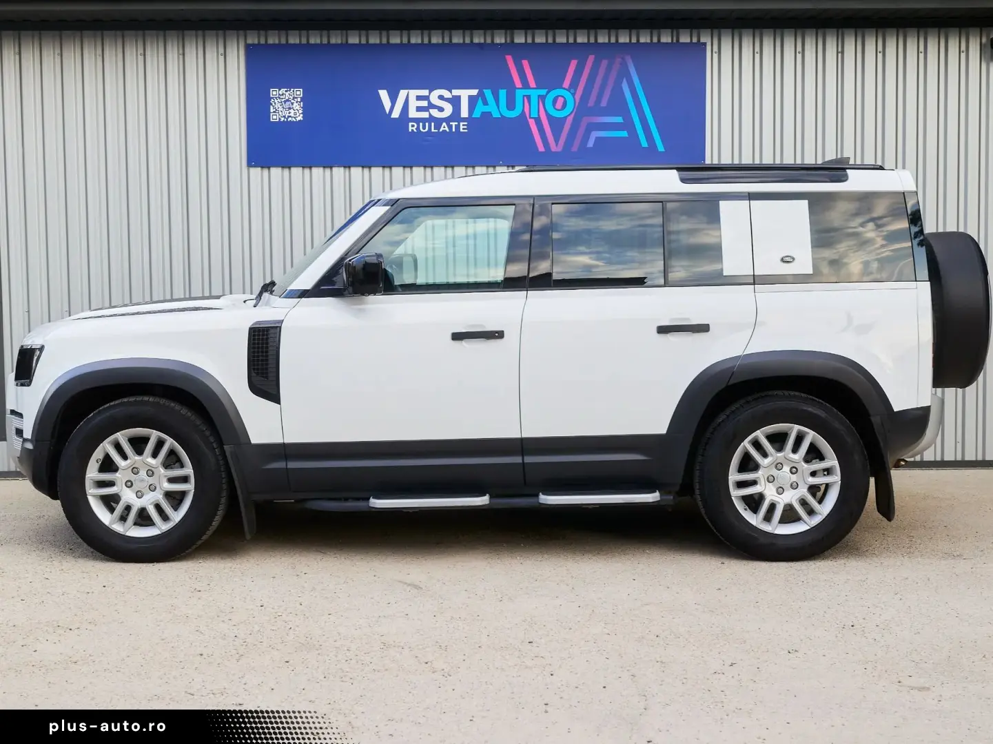 Land-Rover Defender