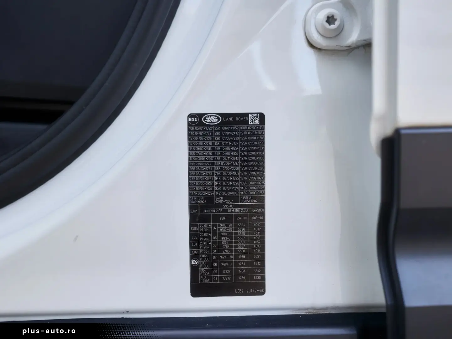 Land-Rover Defender