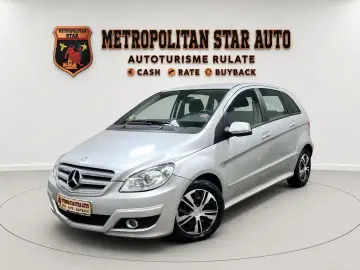 Mercedes-Benz B-180