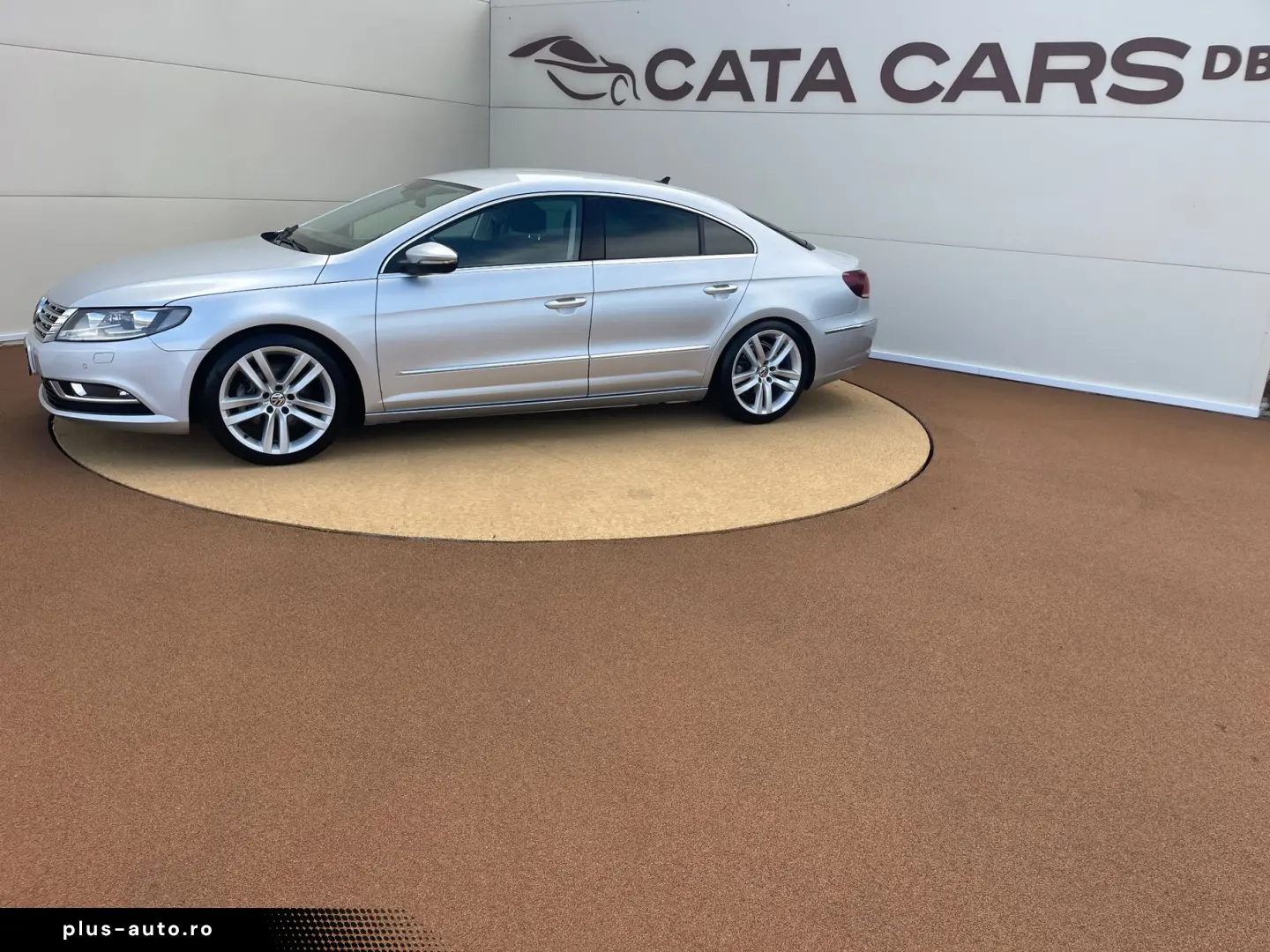 Volkswagen Passat-Cc