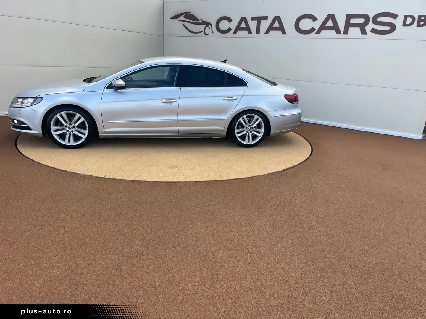 Volkswagen Passat-Cc