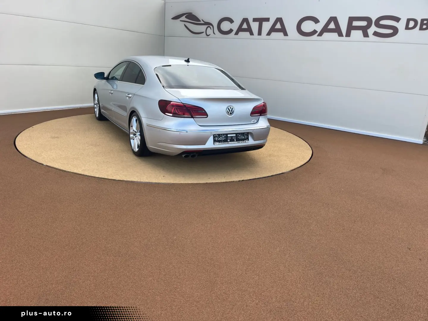 Volkswagen Passat-Cc