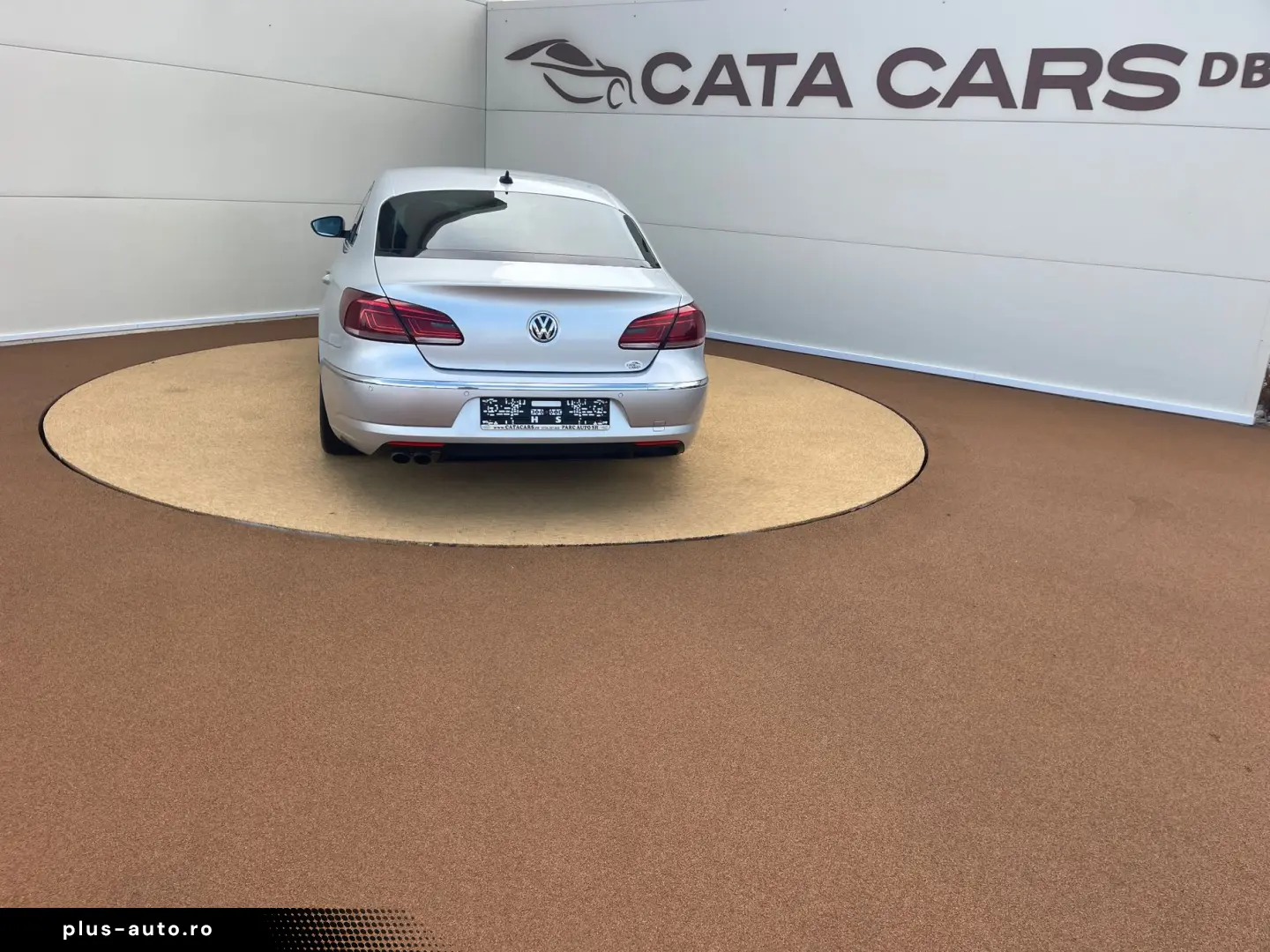 Volkswagen Passat-Cc