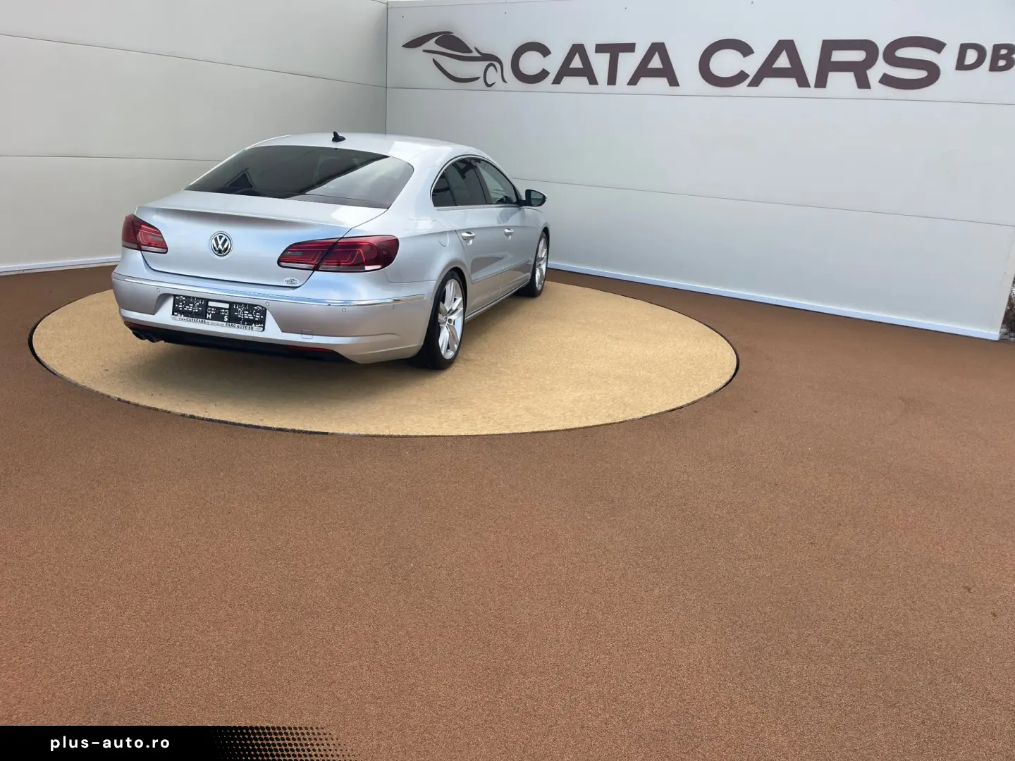 Volkswagen Passat-Cc