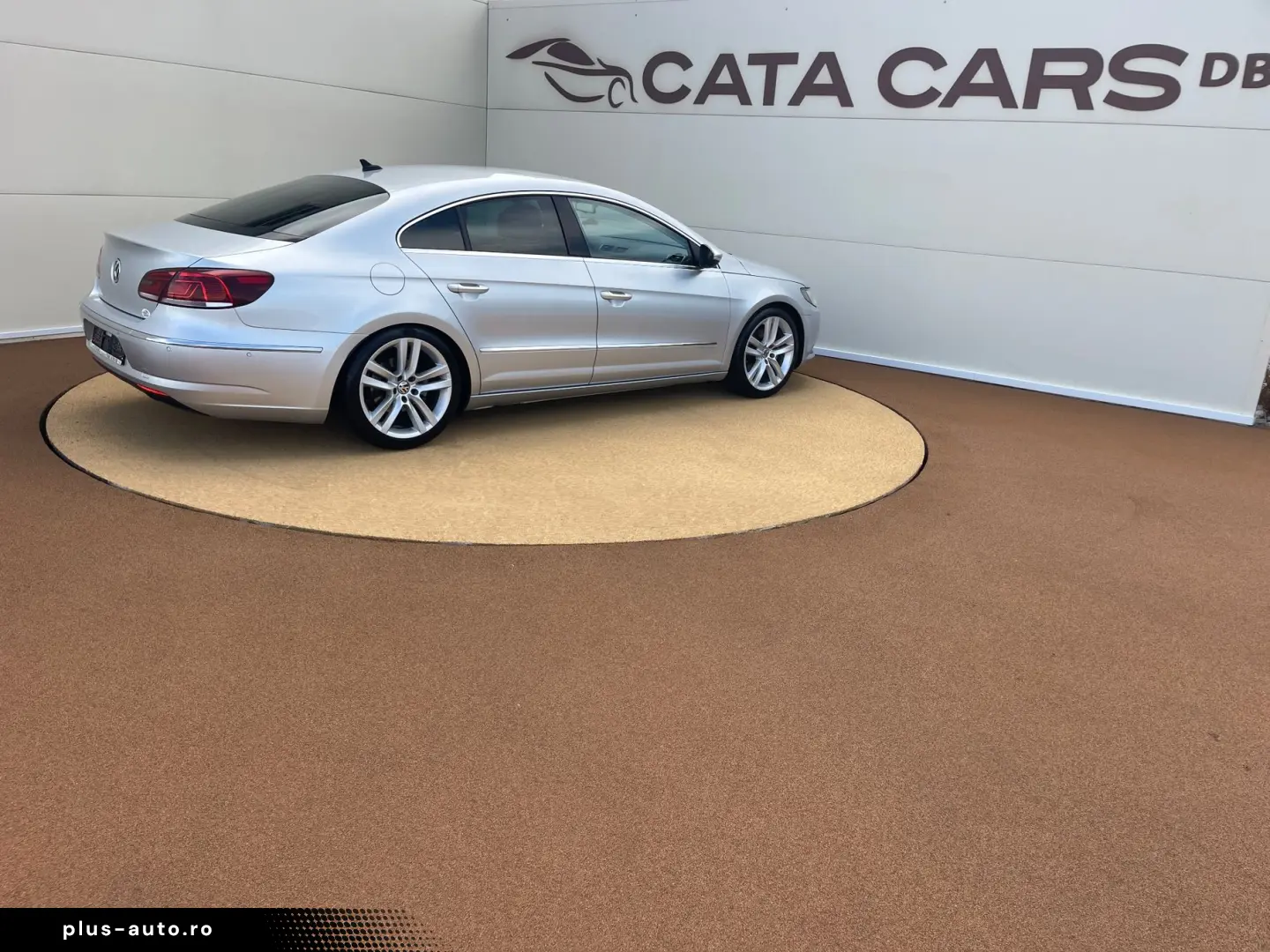 Volkswagen Passat-Cc