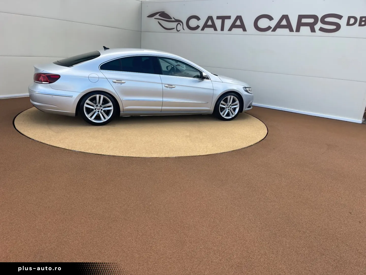Volkswagen Passat-Cc
