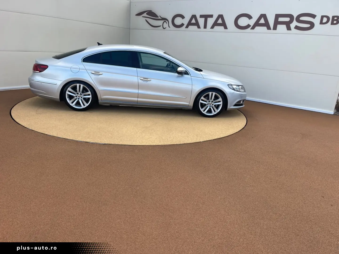 Volkswagen Passat-Cc