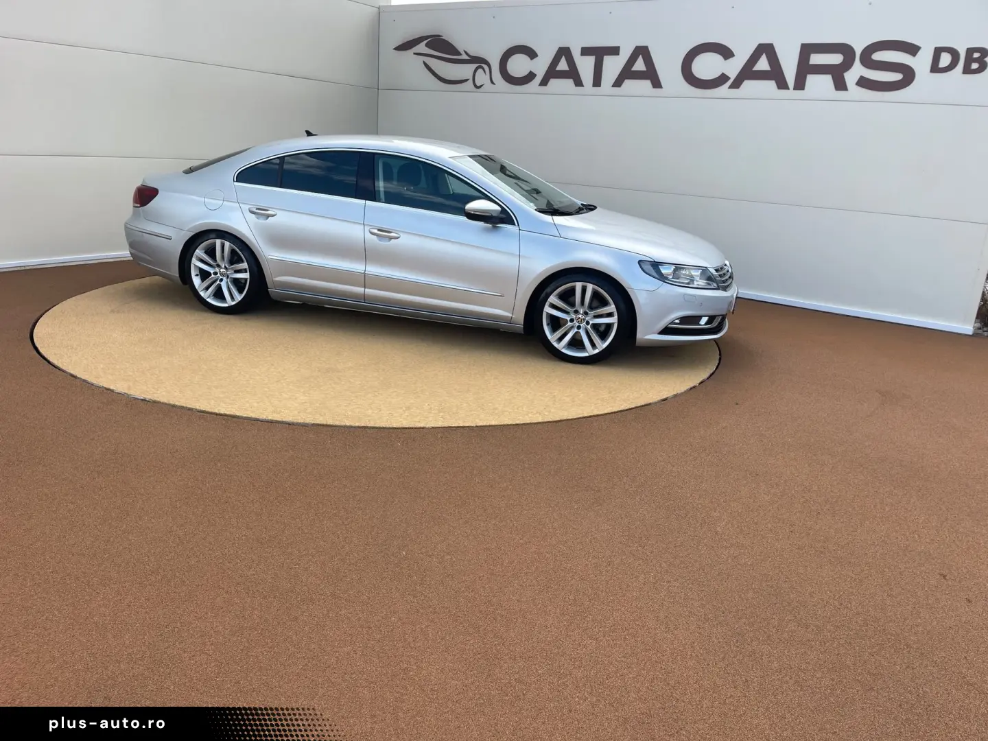 Volkswagen Passat-Cc