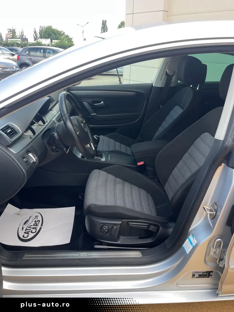 Volkswagen Passat-Cc