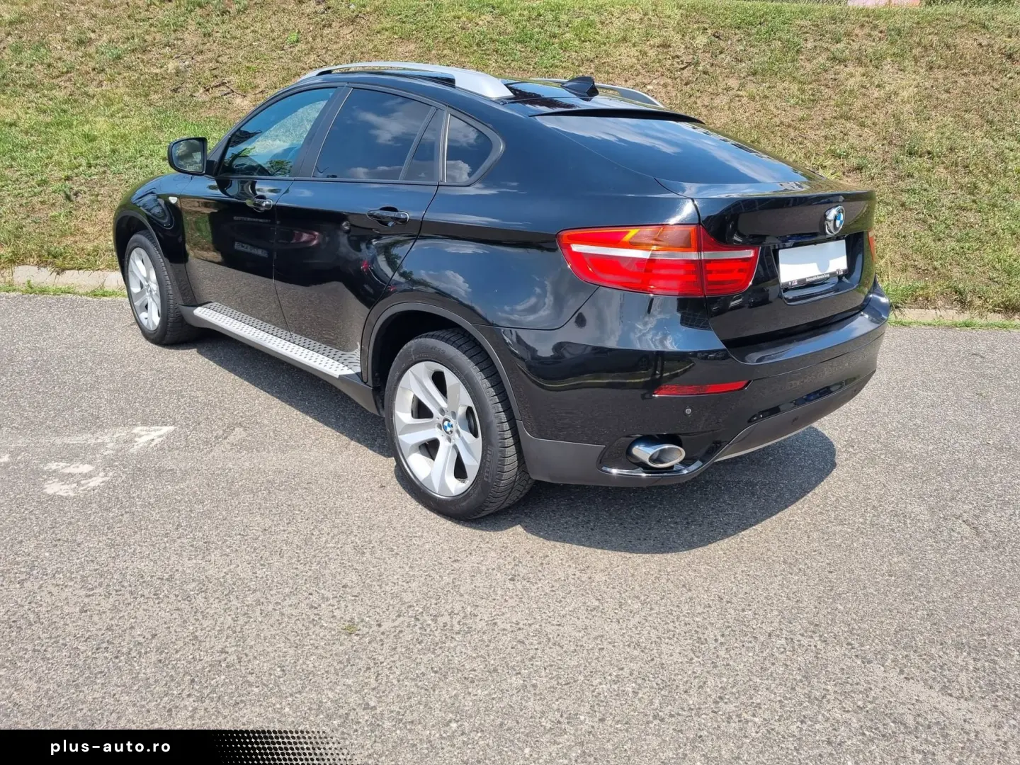 BMW X6   xDrive  30d  service la zi