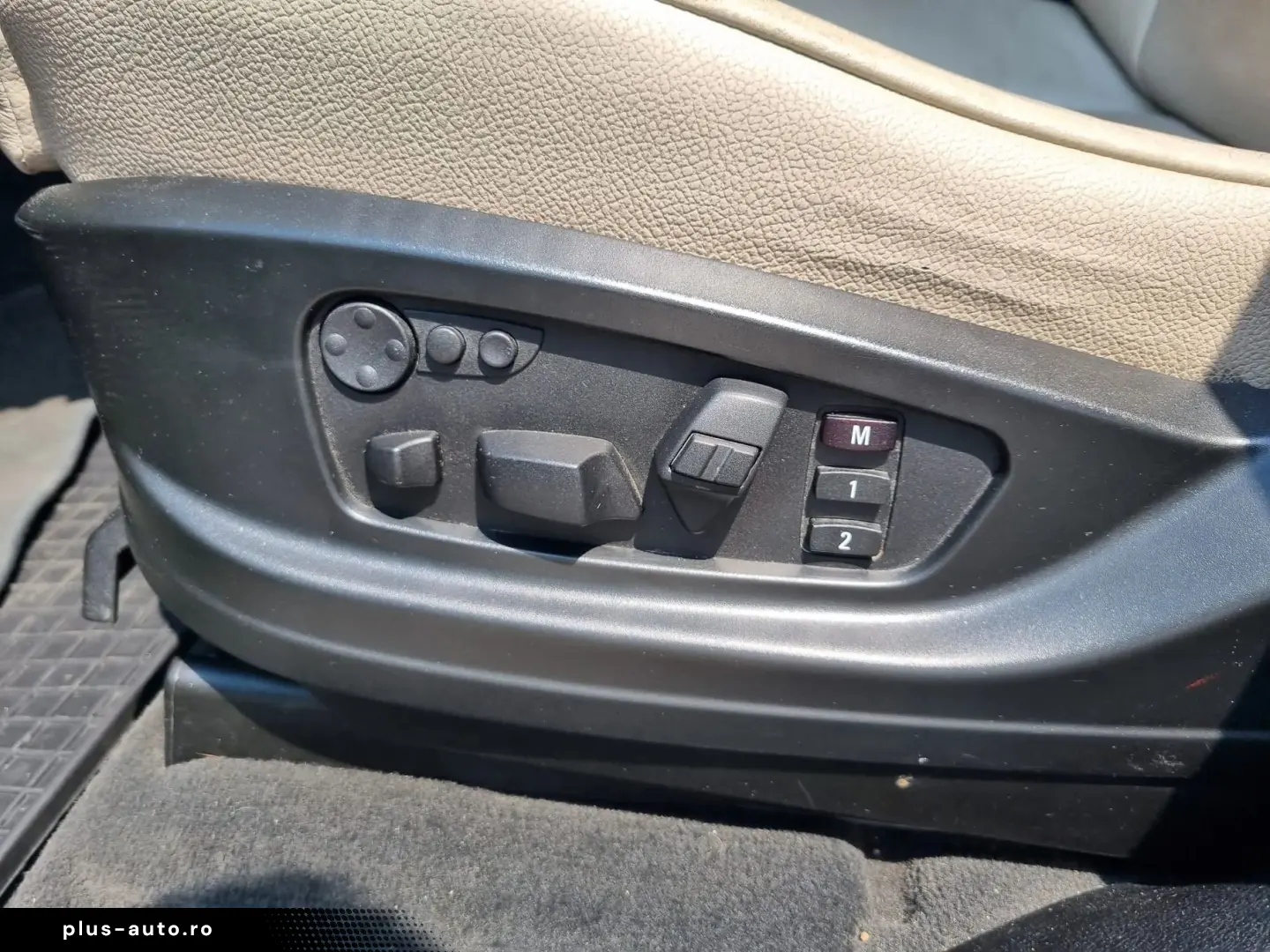 BMW X6   xDrive  30d  service la zi