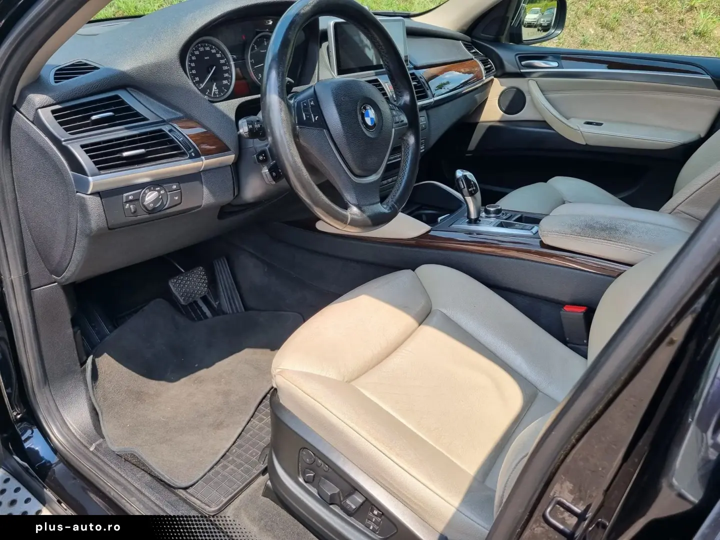 BMW X6   xDrive  30d  service la zi