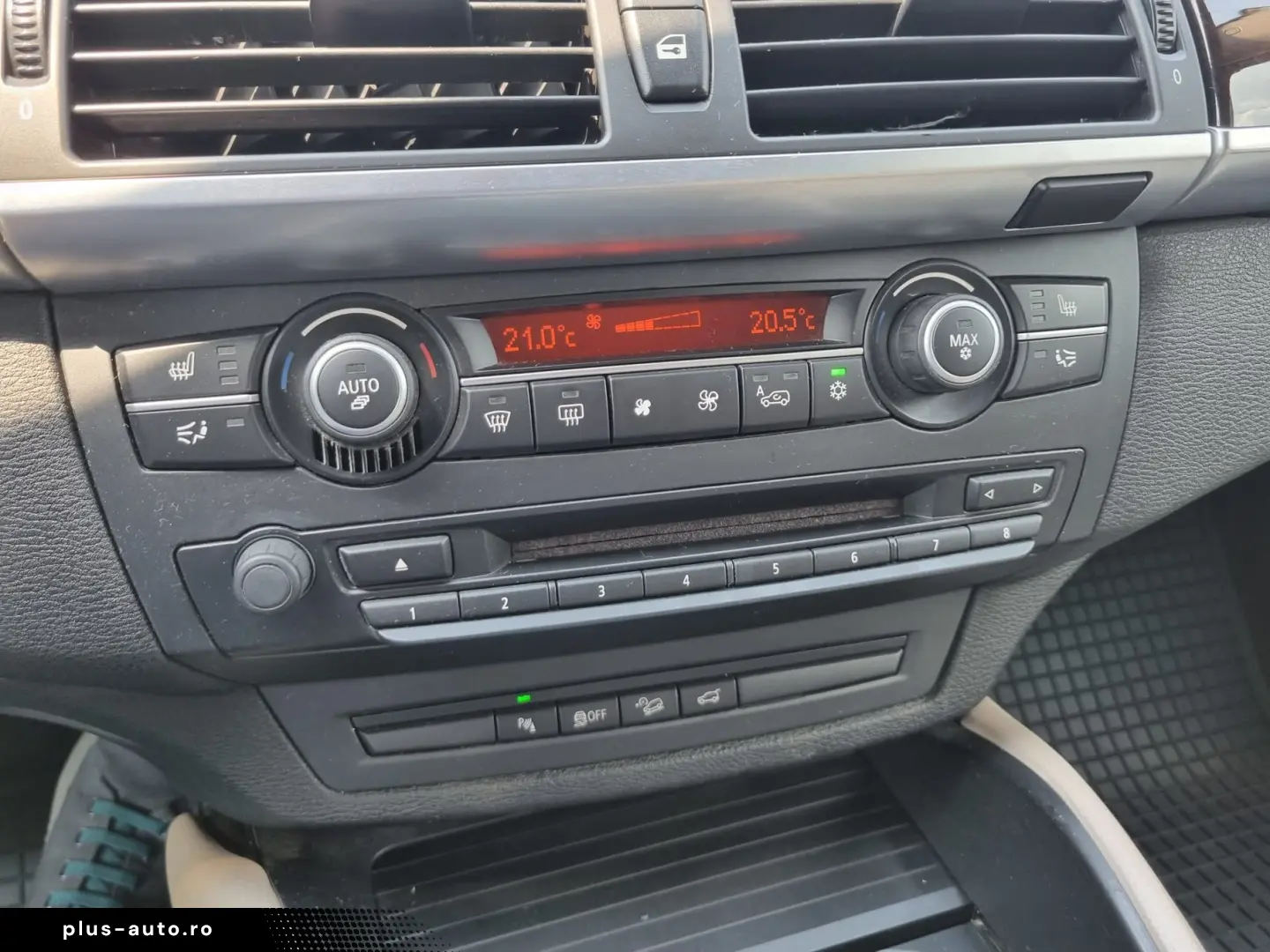 BMW X6   xDrive  30d  service la zi