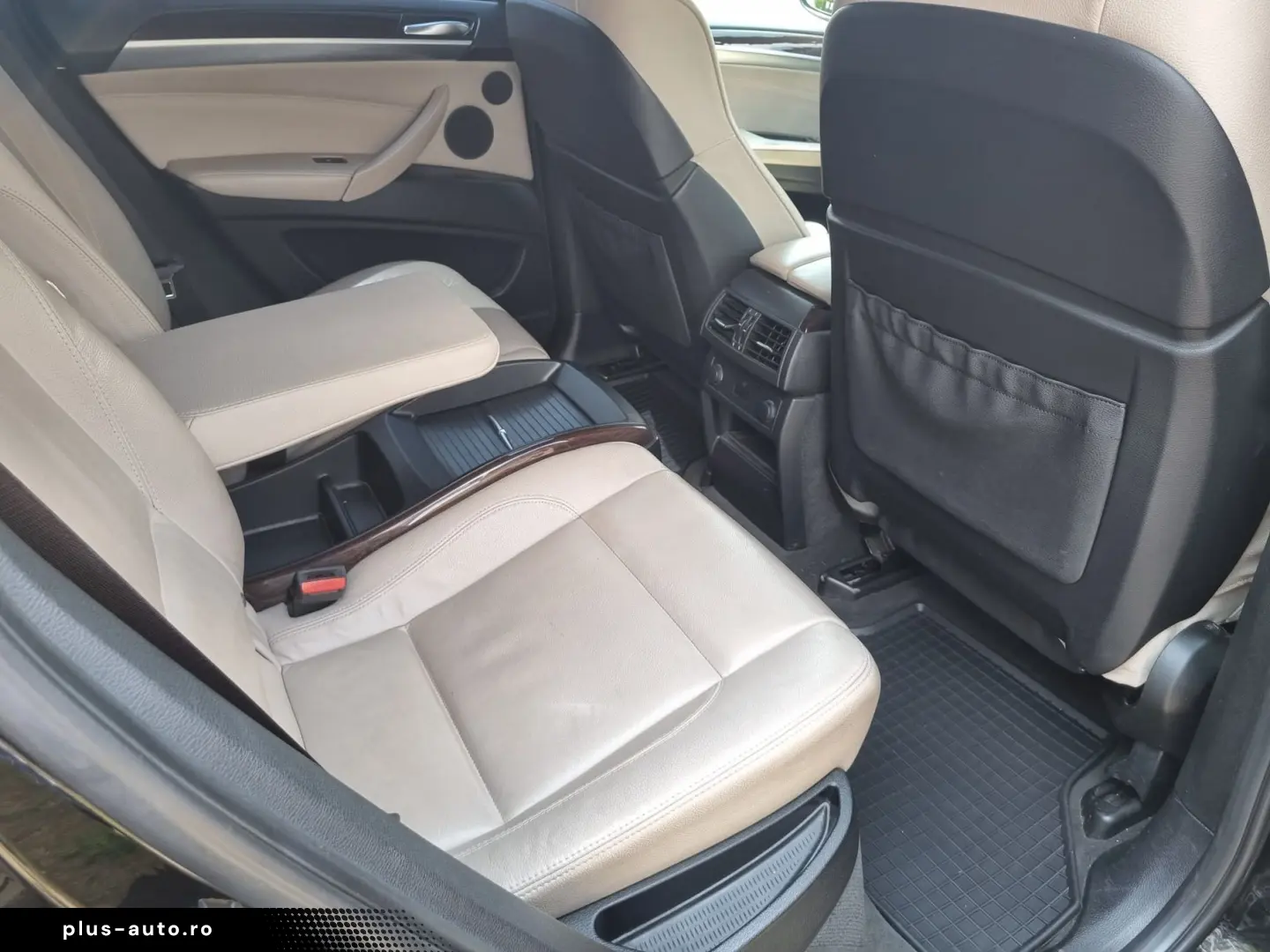 BMW X6   xDrive  30d  service la zi