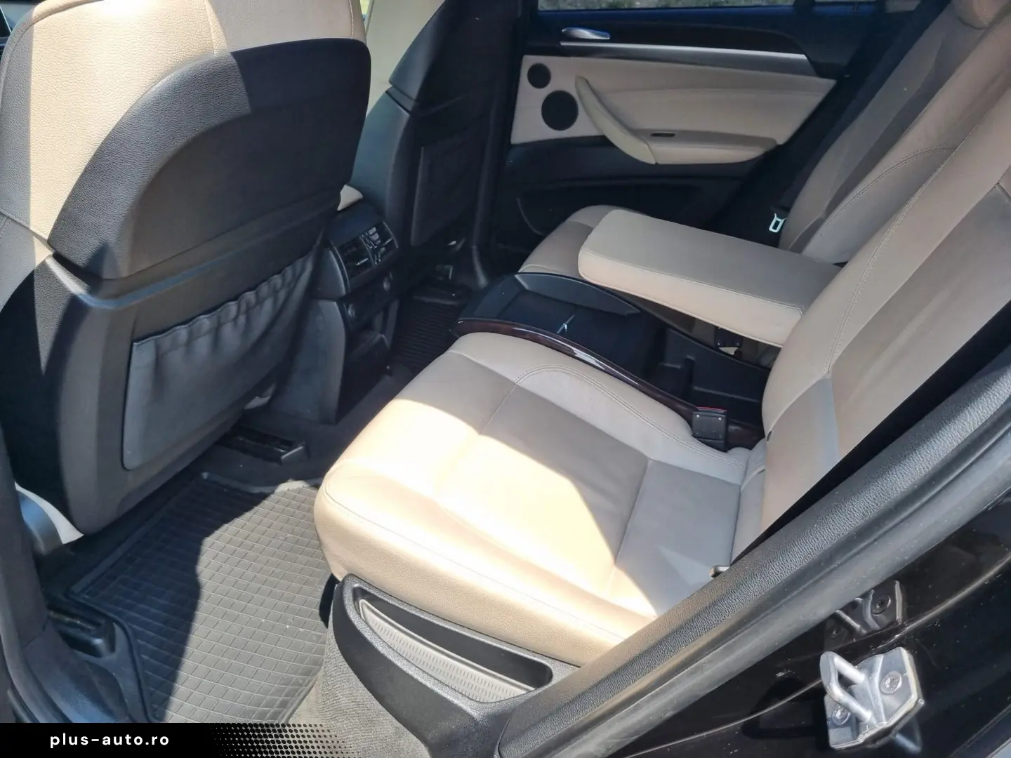 BMW X6   xDrive  30d  service la zi