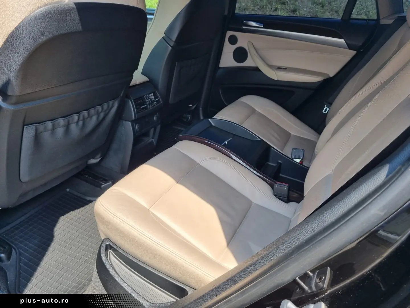 BMW X6   xDrive  30d  service la zi