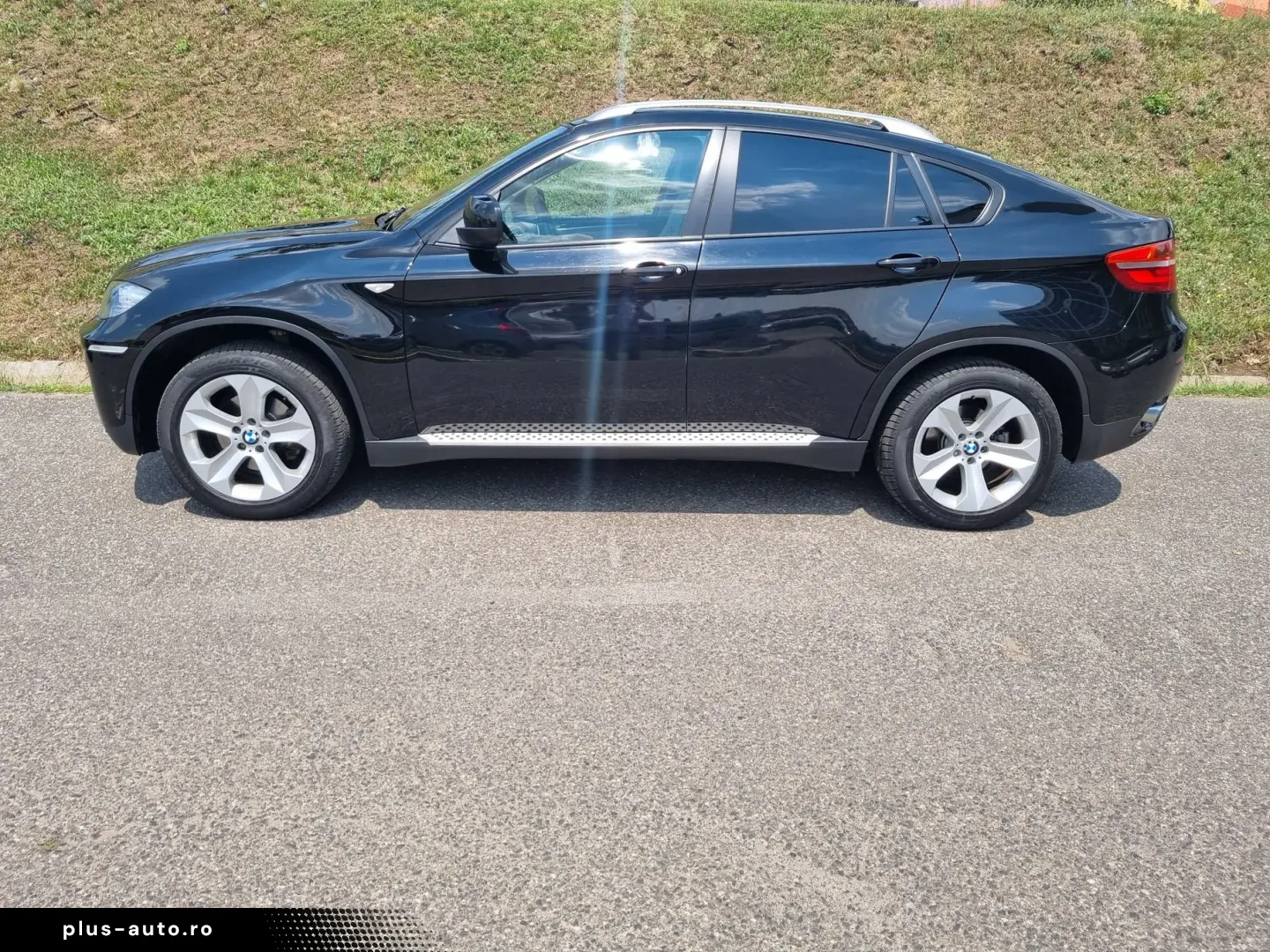 BMW X6   xDrive  30d  service la zi
