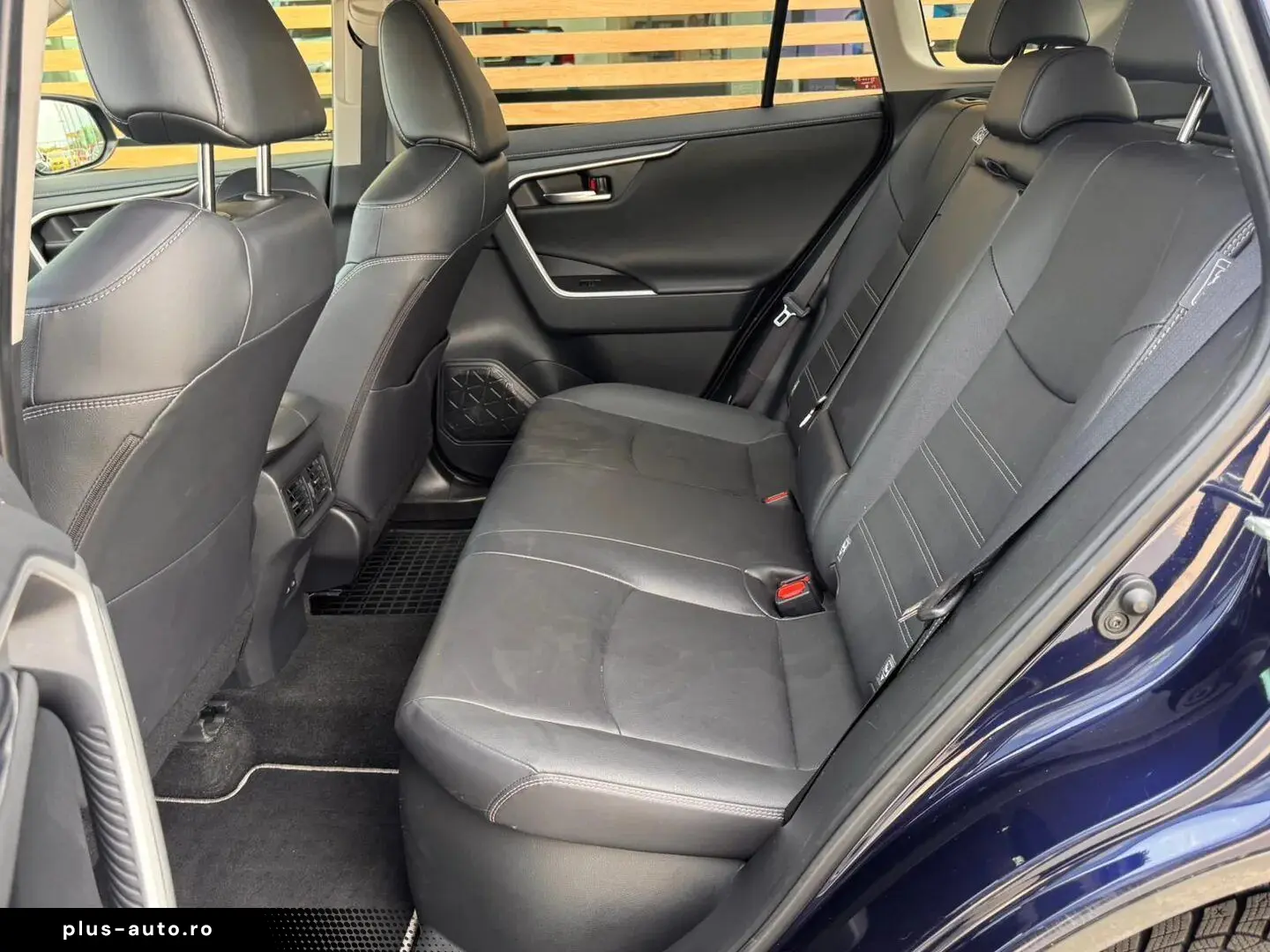Toyota Rav-4