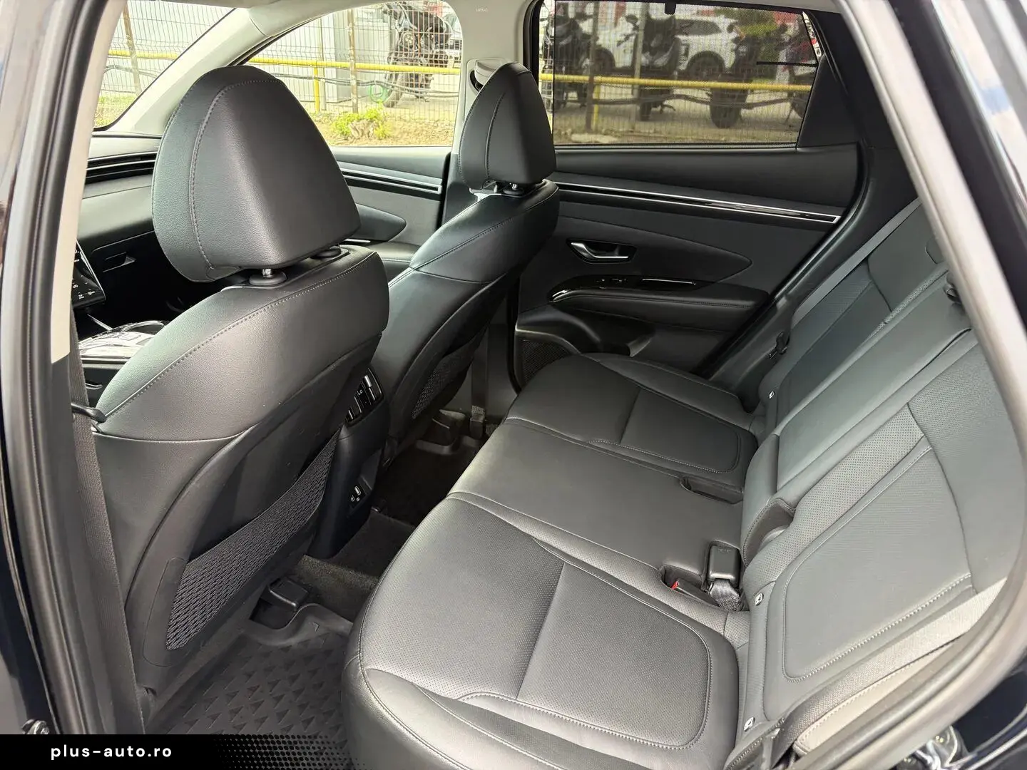 Hyundai Tucson 1.6T-GDi 230CP Hybrid 6AT 4WD