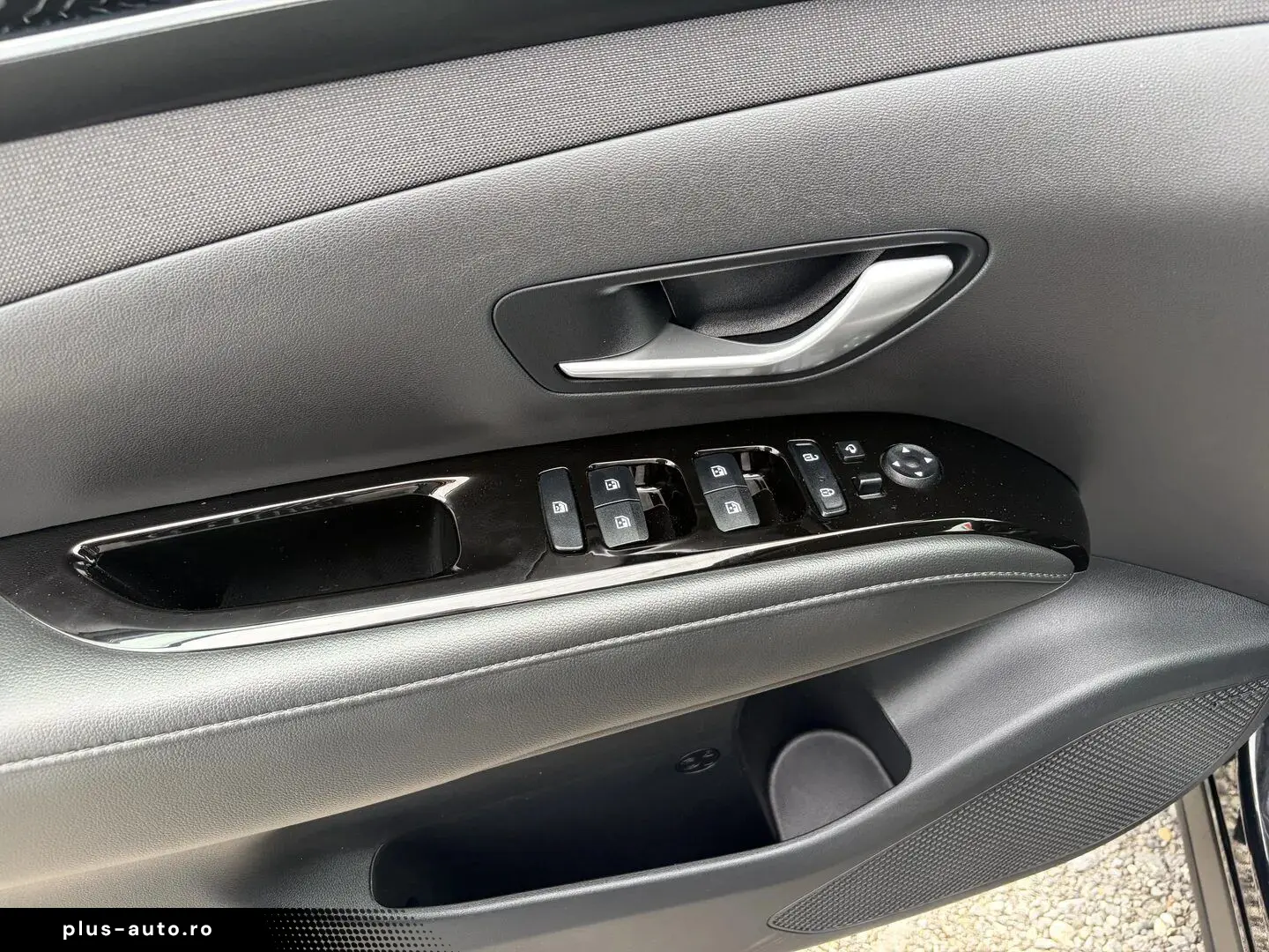 Hyundai Tucson 1.6T-GDi 230CP Hybrid 6AT 4WD
