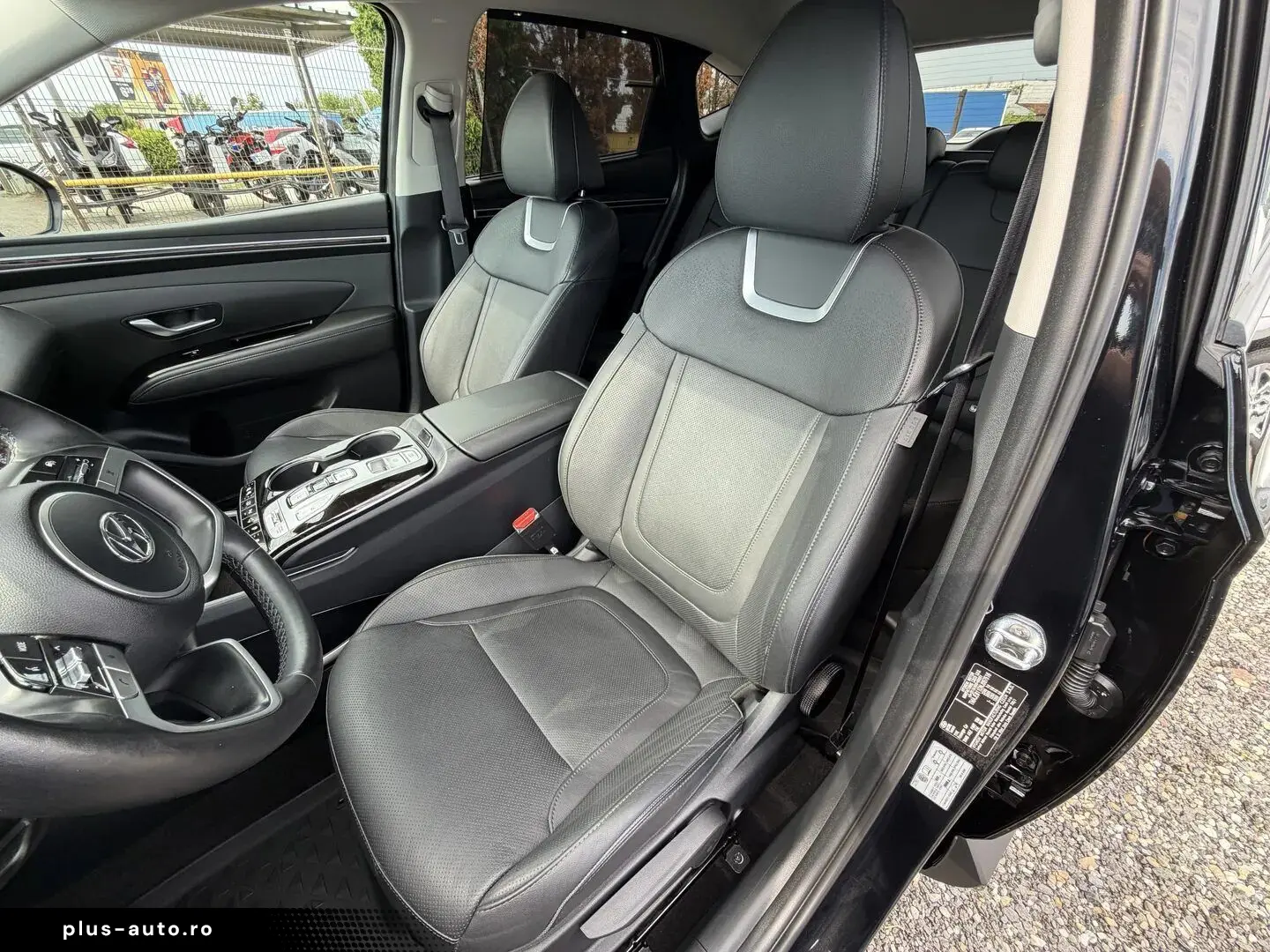 Hyundai Tucson 1.6T-GDi 230CP Hybrid 6AT 4WD
