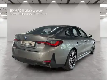 BMW i4 eDrive35 Gran Coupé AHK Harman K Kamera