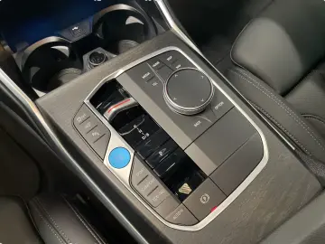 BMW i4 eDrive35 Gran Coupé AHK Harman K Kamera