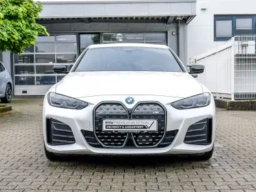 BMW i4 M50 M-Sportpaket Pro PANO ACC Laserlight HUD