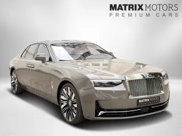 Rolls-Royce Ghost Series ll Theatre Picnic BeSpoke Massage